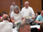 18-2025_05_16_100-DasEssenkommt